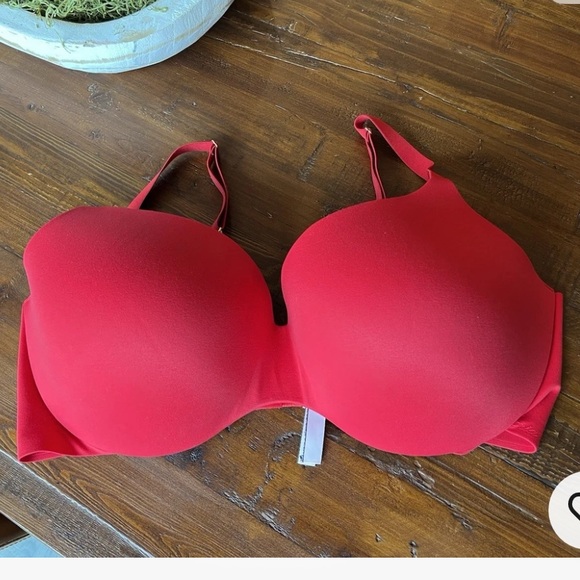 Victoria’s Secret Watermelon Incredible Perfect Coverage Red Bra 40DD - Picture 1 of 6